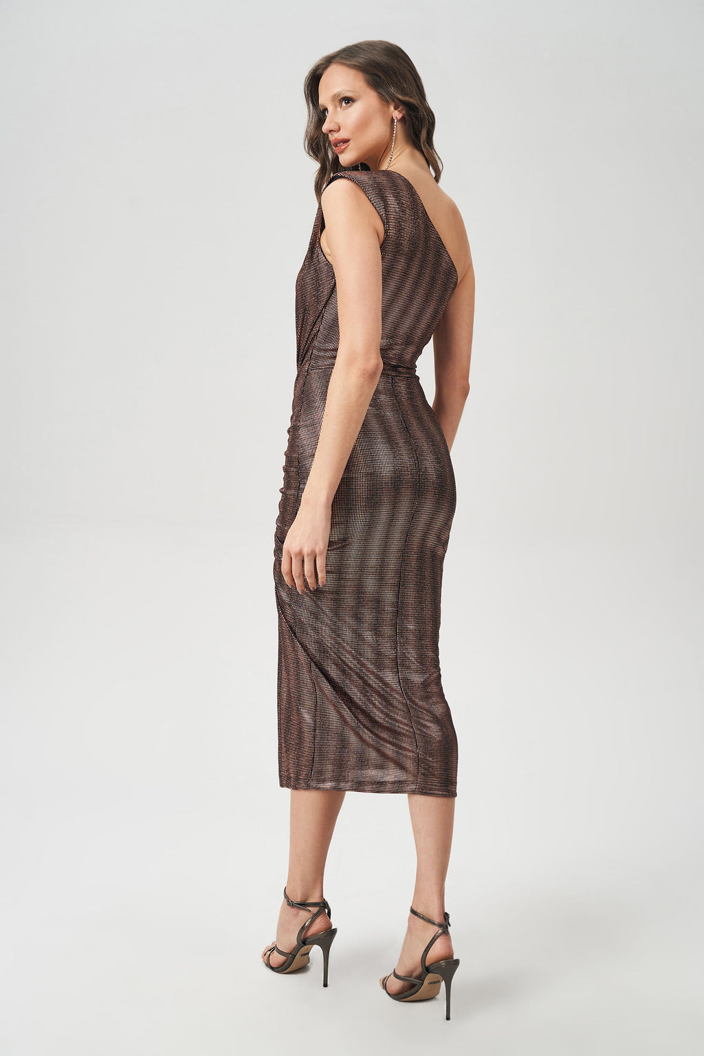Vestido Franzido e Fenda Feminino Acostamento Cobre