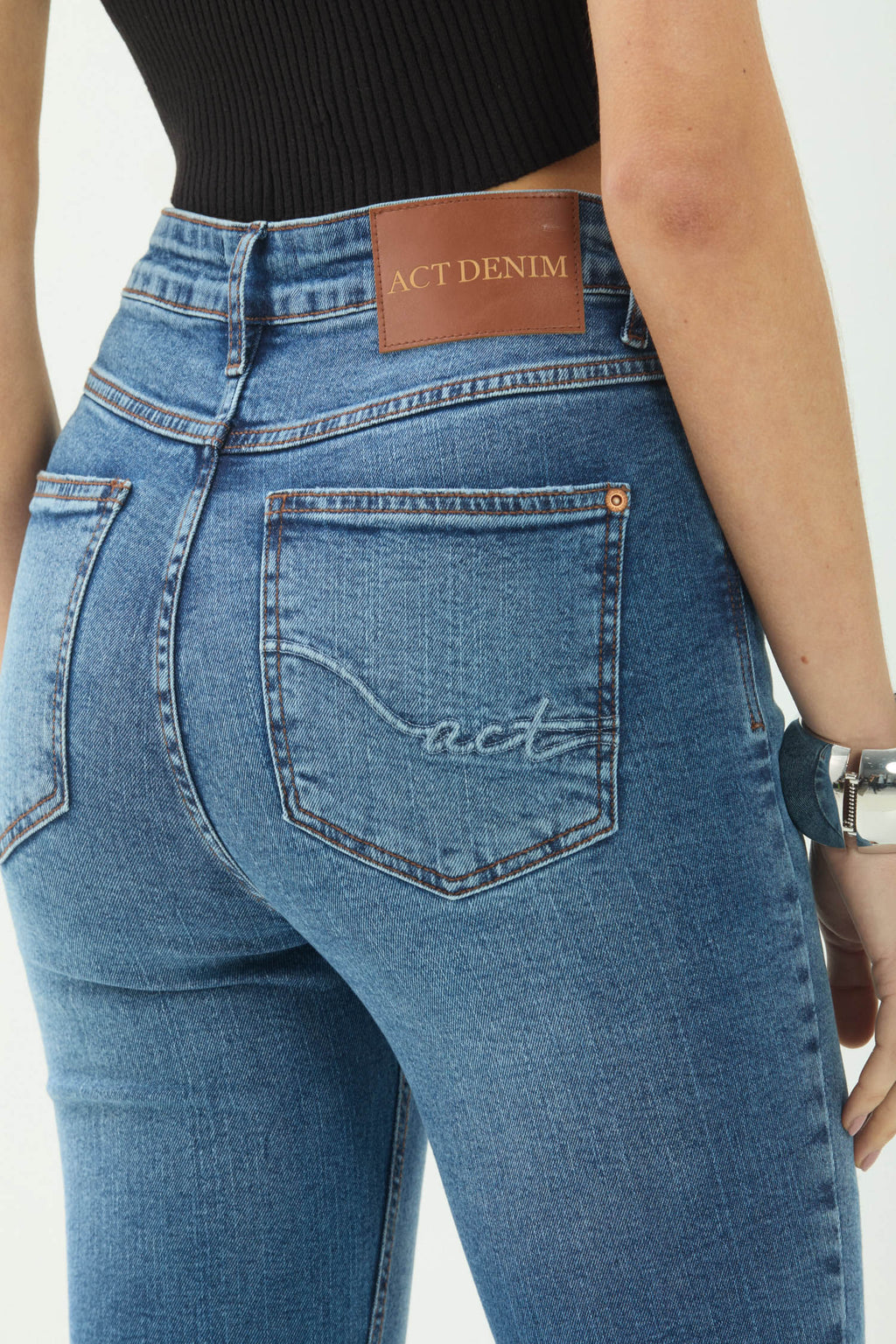Calça Jeans Skinny Cintura Alta ACT Feminina Jeans Escuro