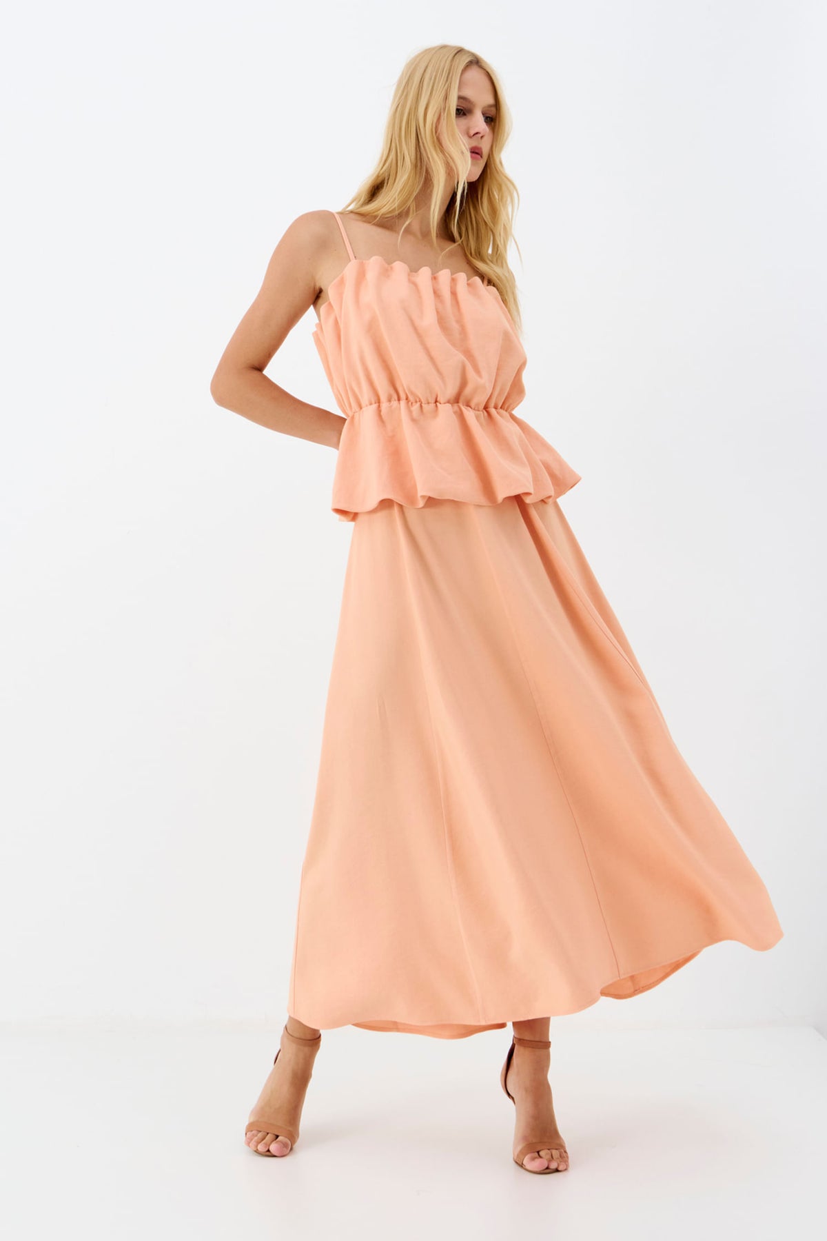 Saia Midi Fluida ACT Feminino Preto