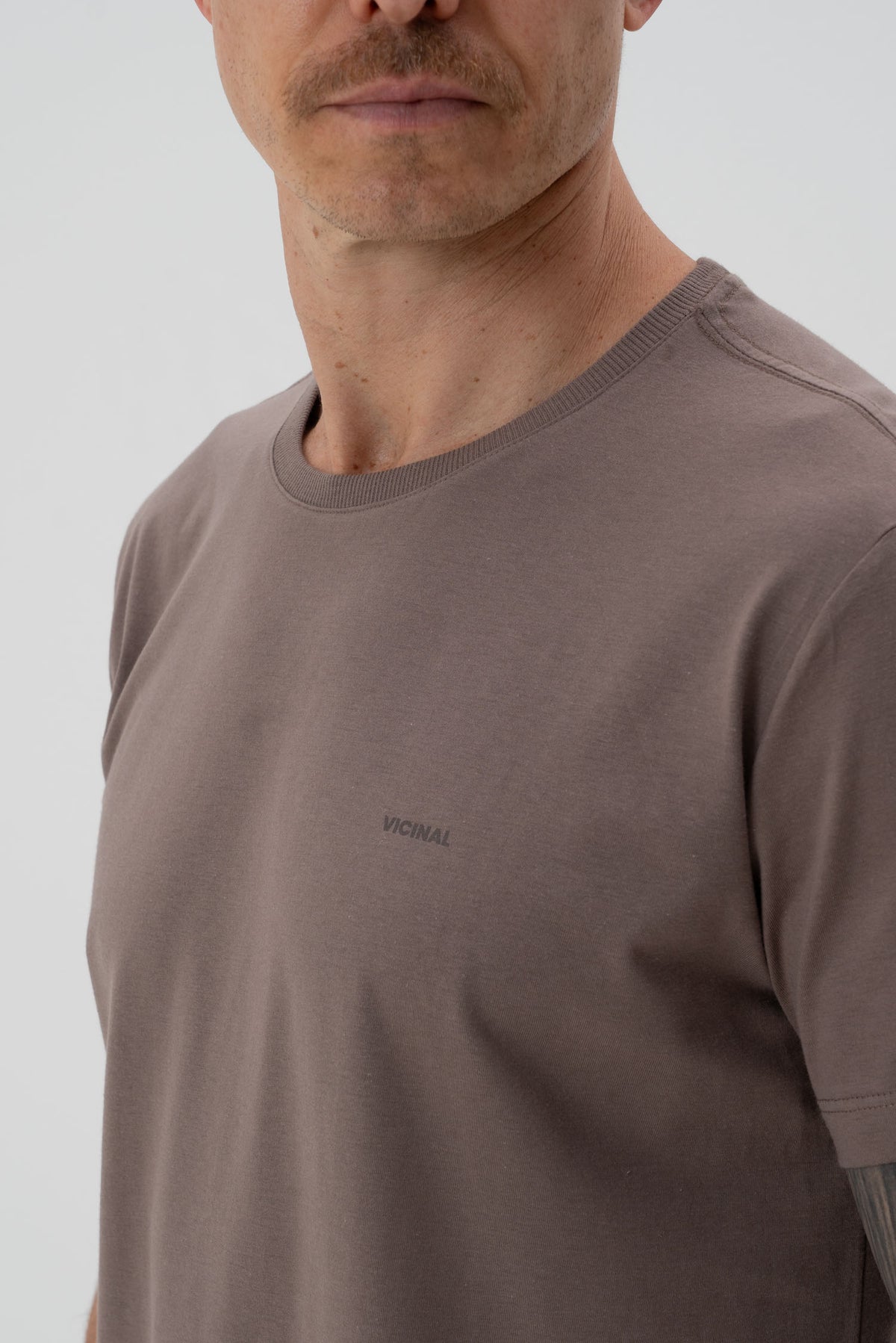 Camiseta Classic Básica Masculina Vicinal Capuccino