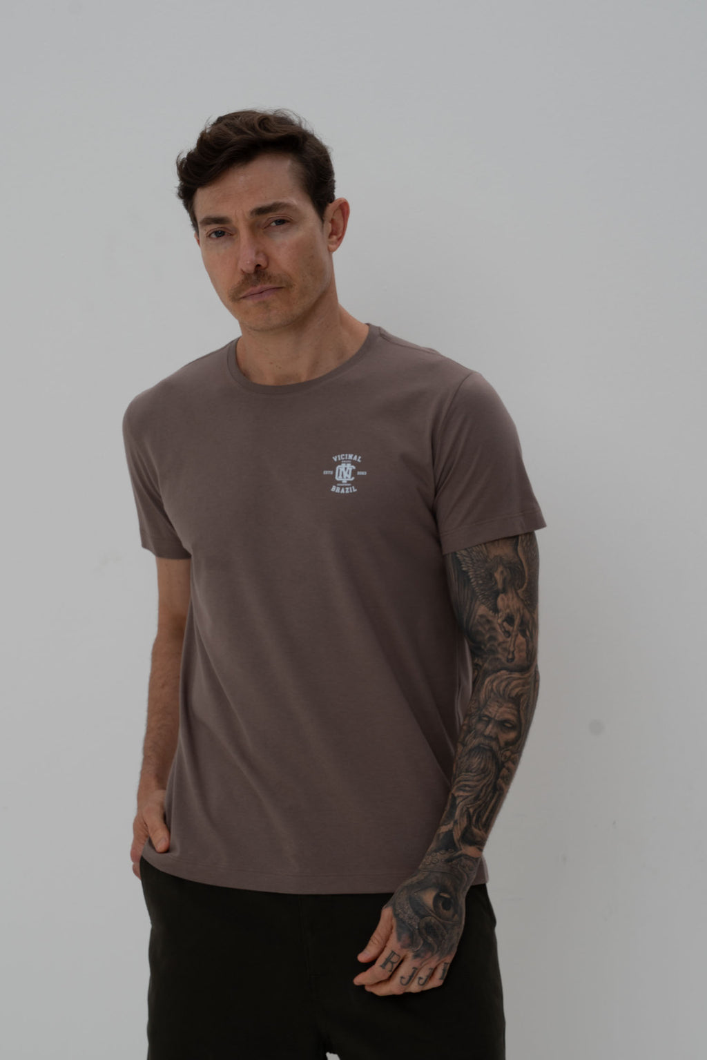 Camiseta Básica Classic Masculinoa Vicinal Capuccino