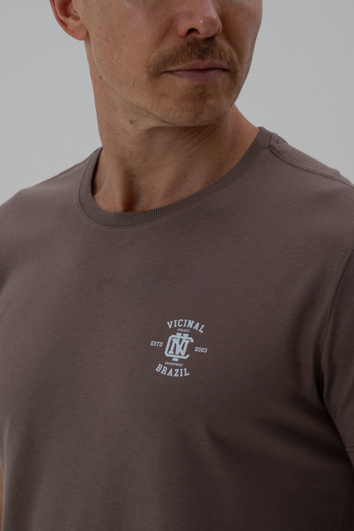 Camiseta Básica Classic Masculinoa Vicinal Capuccino