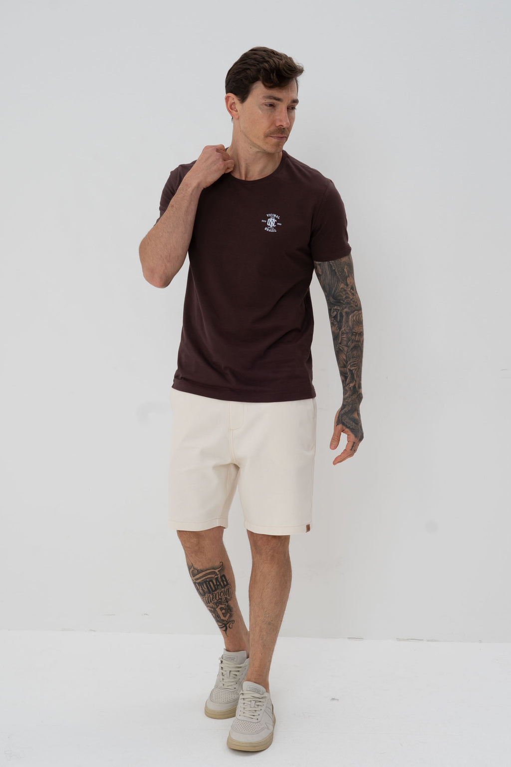 Camiseta Básica Classic Masculinoa Vicinal Brownie