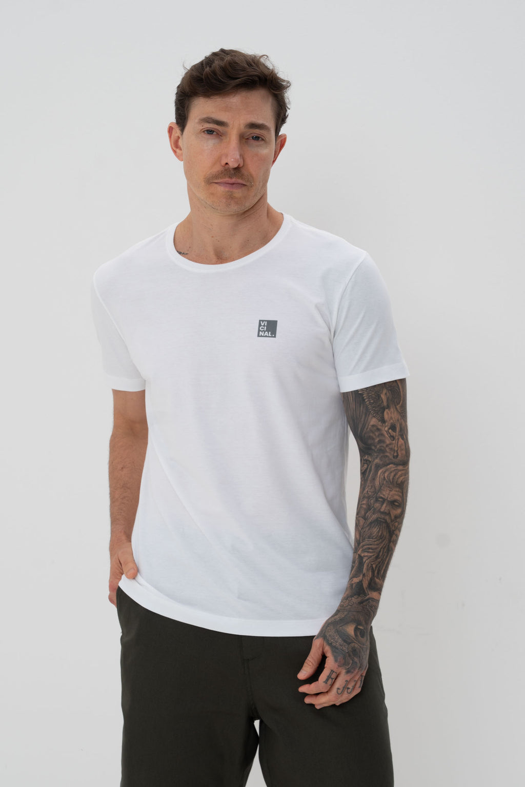 Camiseta Classic Gola Redonda Masculina Vicinal Off White Marfim