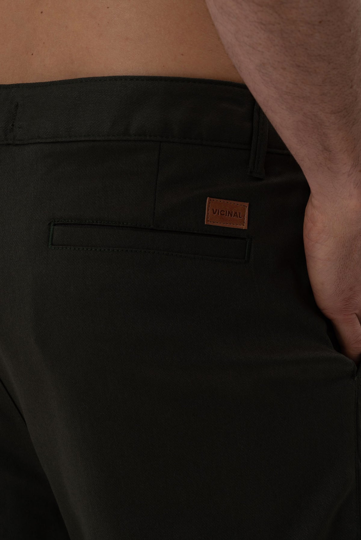 Bermuda Chino Casual Masculina Vicinal Verde Militar