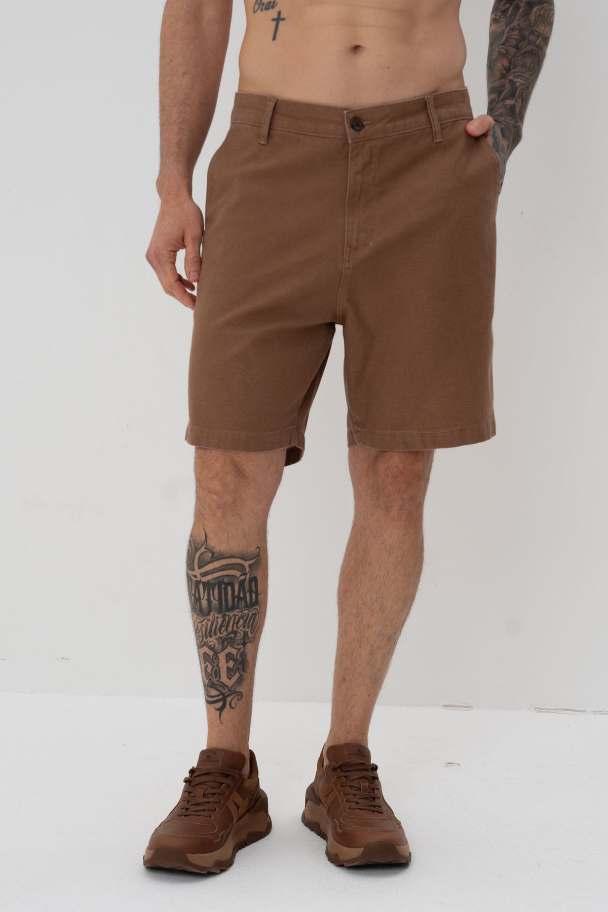 Bermuda Sarja Chino Fit Masculina Vicinal Marrom