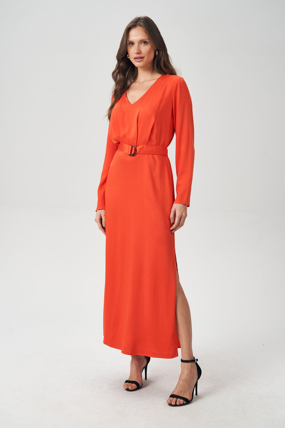 Vestido Acetinado com Cinto Feminino Acostamento Orange Rust