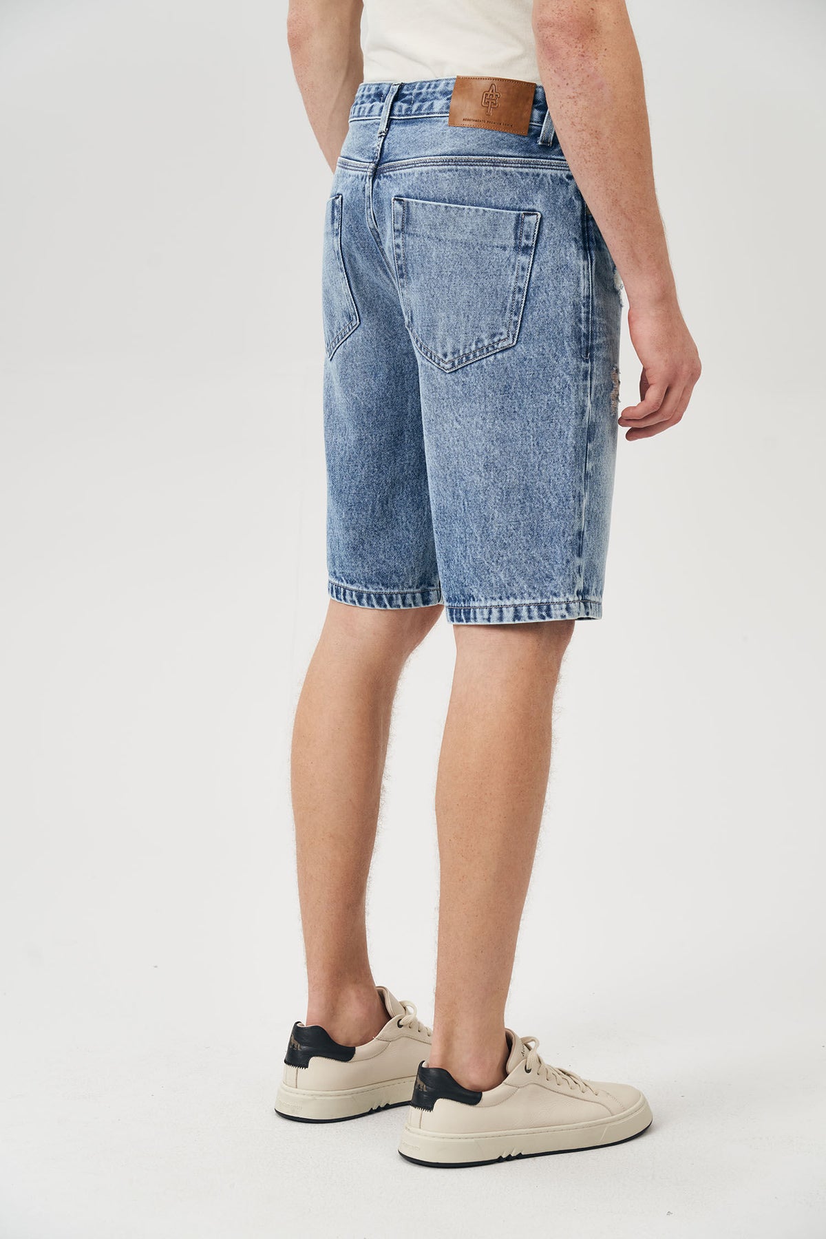 Bermuda Jeans Puído Masculina Acostamento Jeans Claro