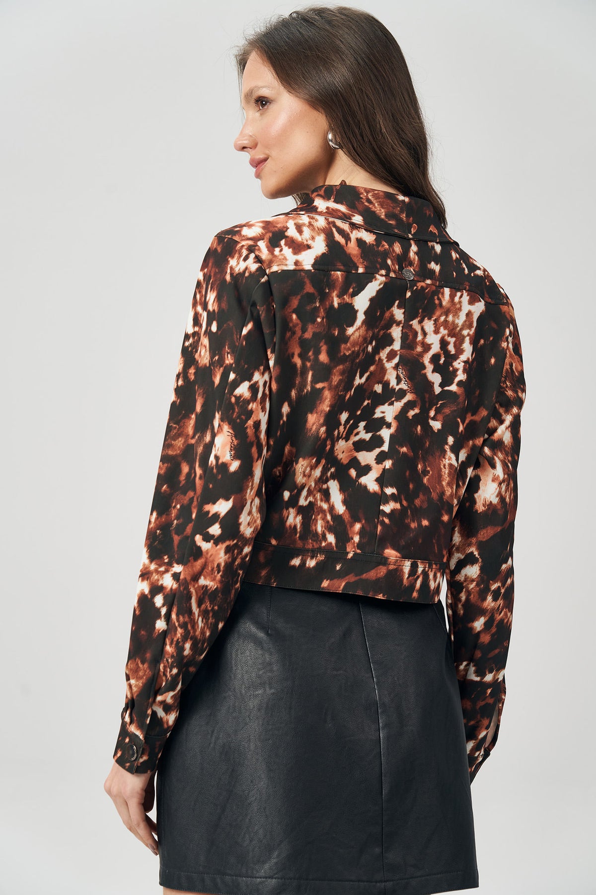 Jaqueta Print On Feminina Acostamento Savage Skin
