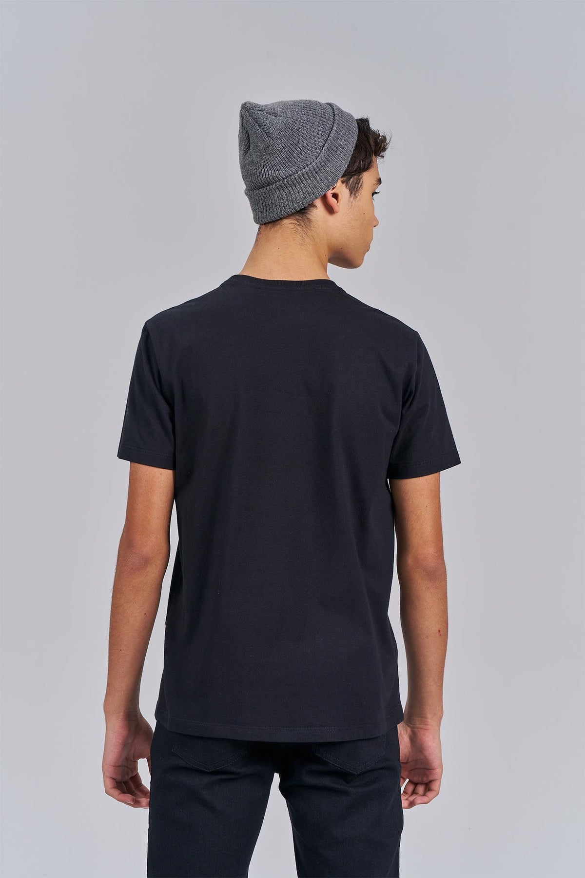Camiseta Human Wolf Menino Acostamento Next Preto