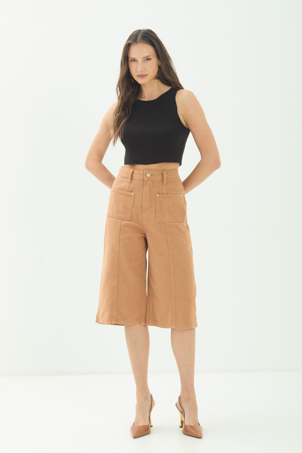 Jorts Sarja Cintura Alta Utilitário ACT Feminino Fendi