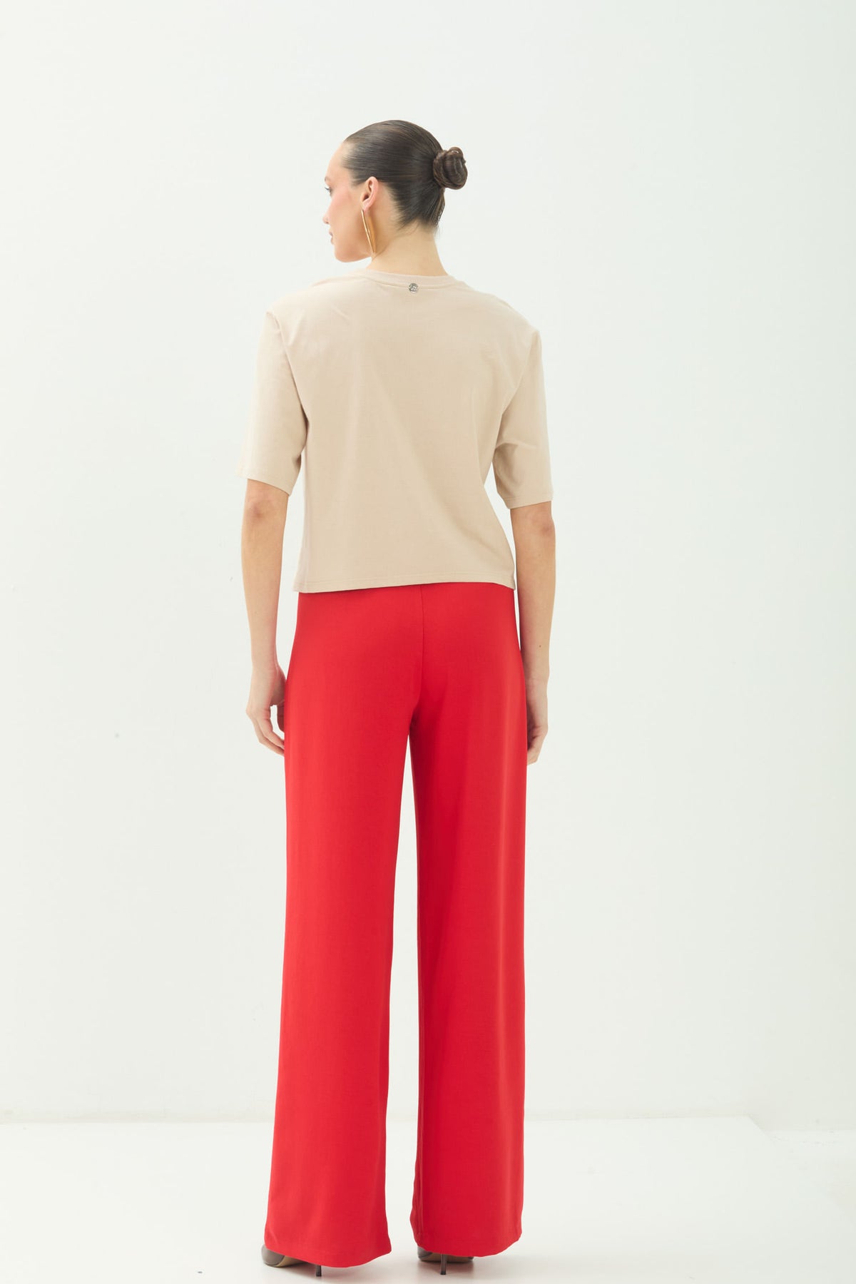 T-Shirt Over ACT Feminino Sand