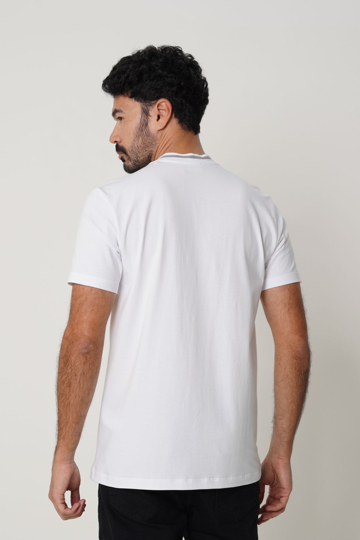 Camiseta Elastano Lobo Masculina Acostamento Branco