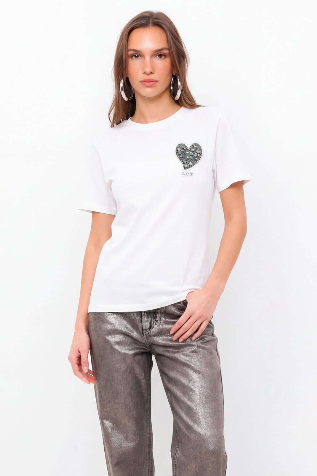 T-Shirt Com Aplicação ACT Feminina Off White