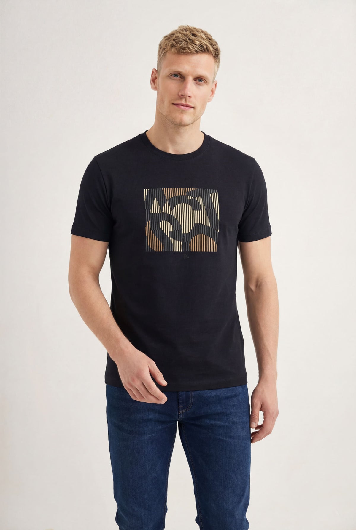 Camiseta Estampada Masculina Acostamento Preto