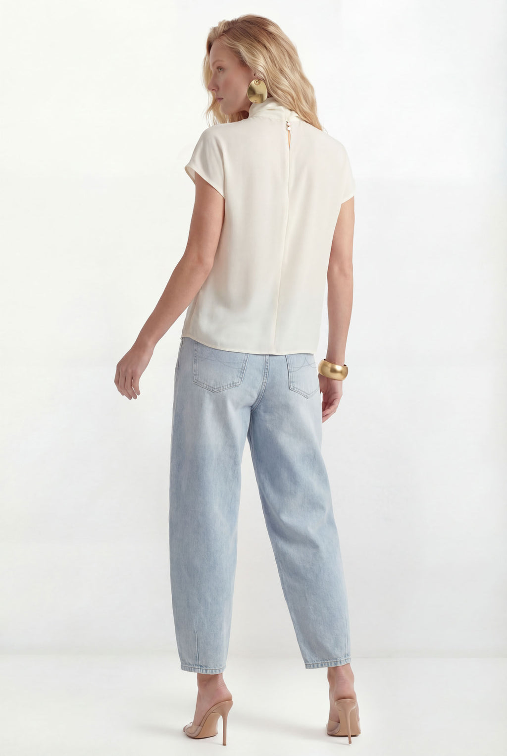 Blusa Manga Curta Com Lenço ACT Feminina Off White