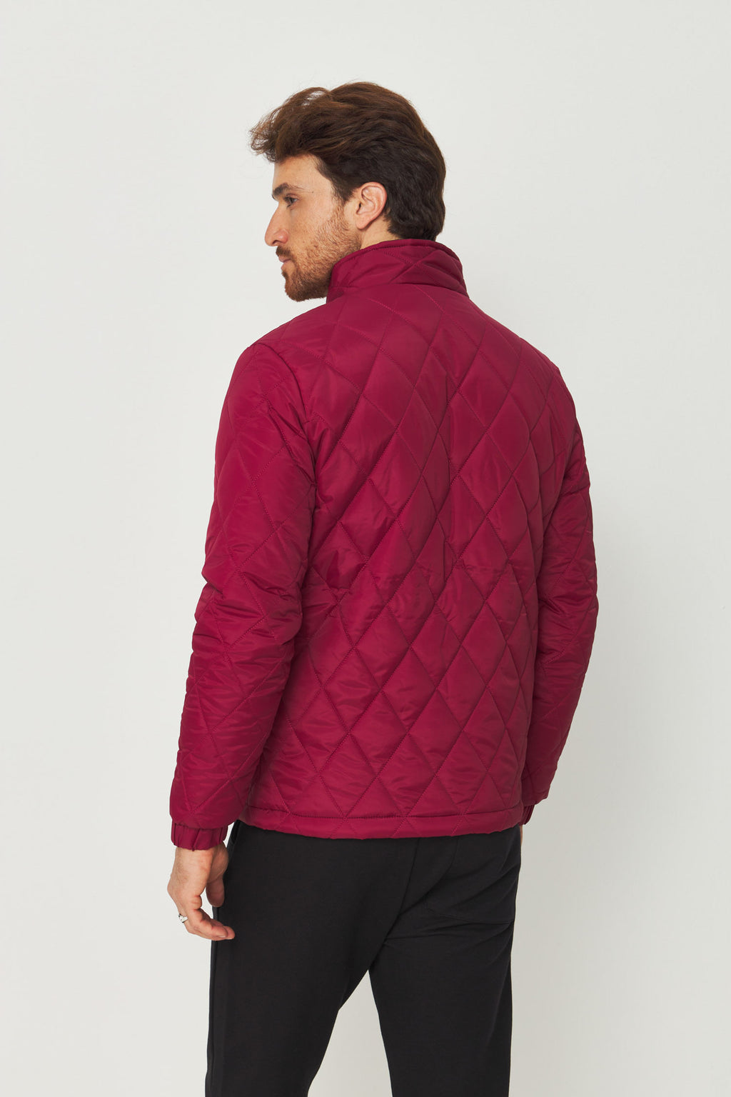 Jaqueta Básica Matelassê Masculina Acostamento Bordo