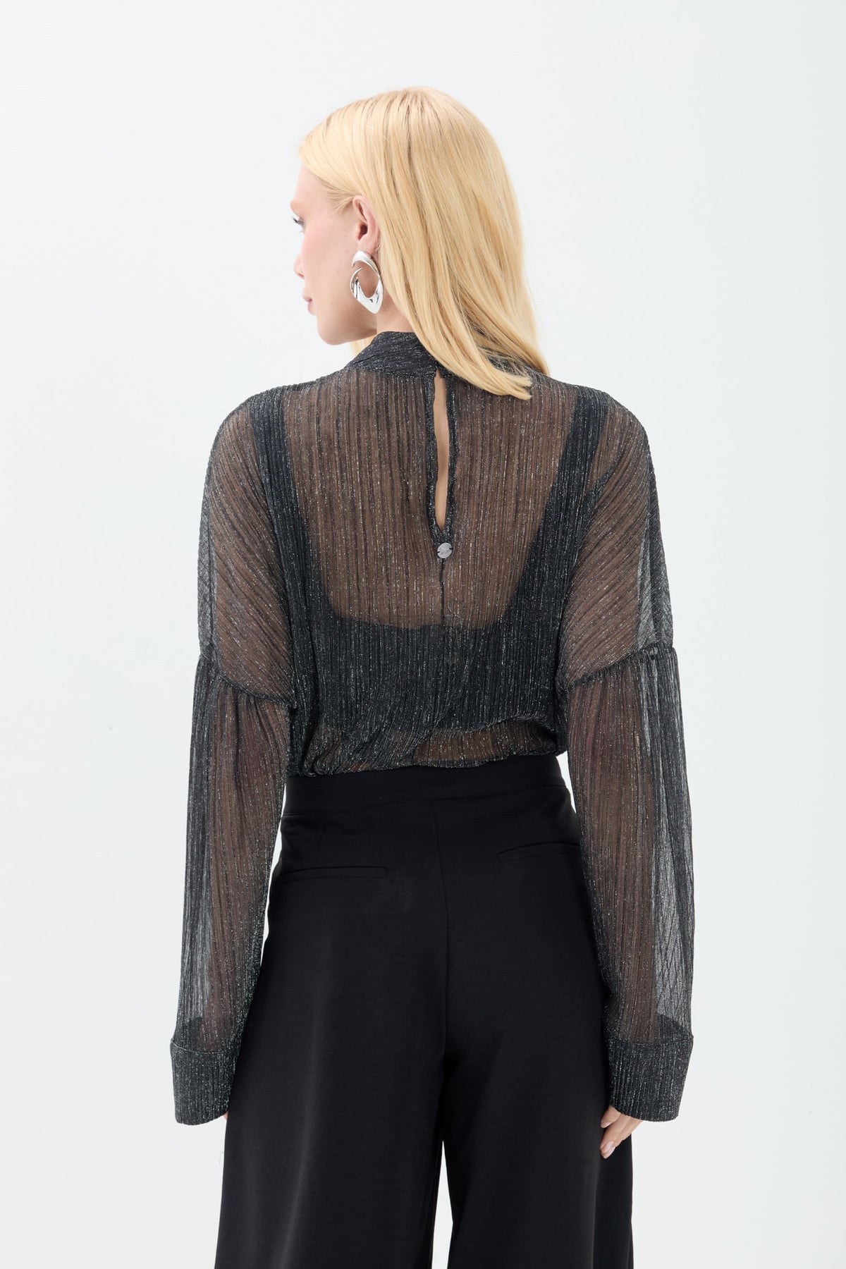 Blusa Manga Longa Tule Lurex ACT Feminina Preto C/ Prata