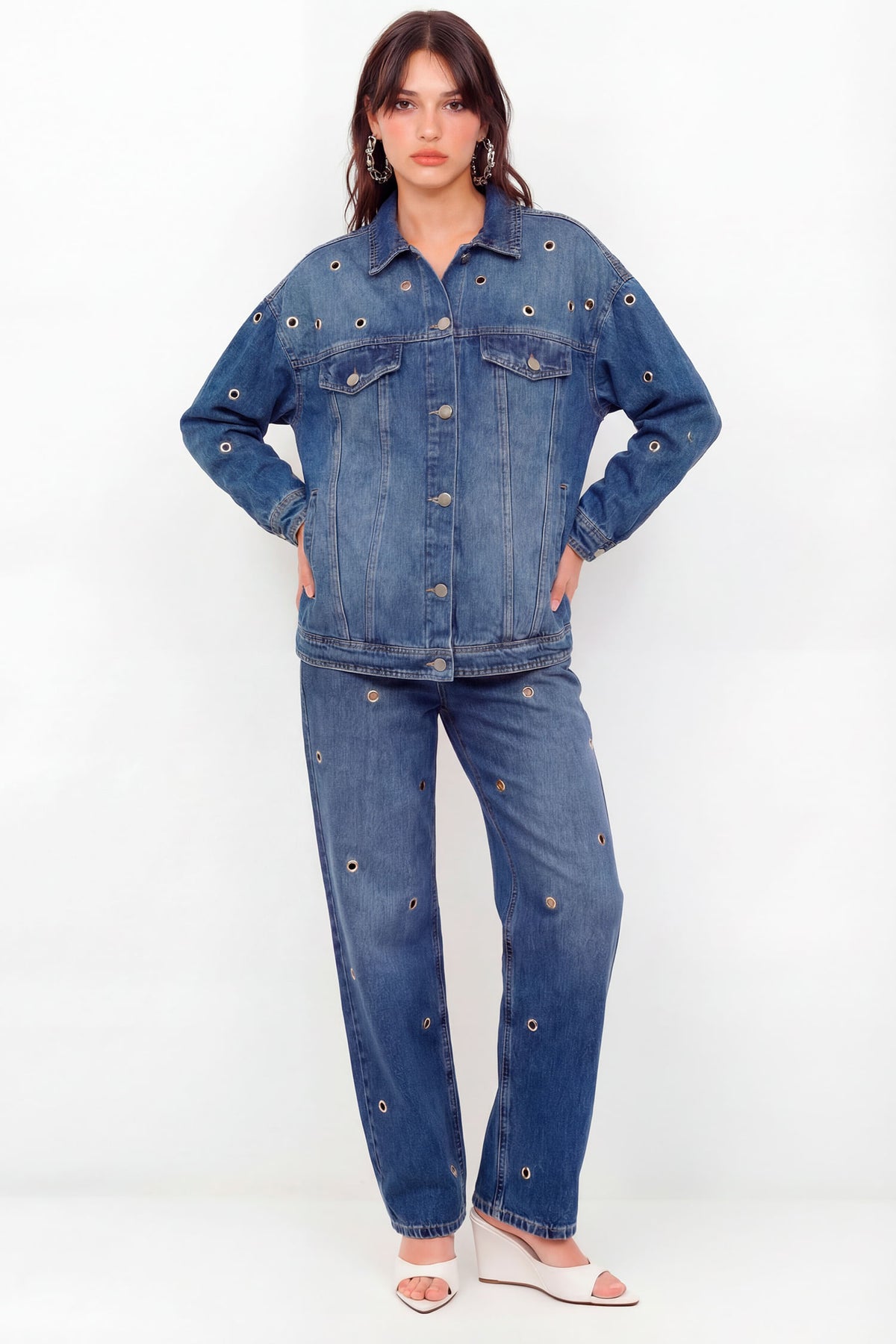 Jaqueta Jeans com Ilhós Feminino Inblanche Jeans Intermediario