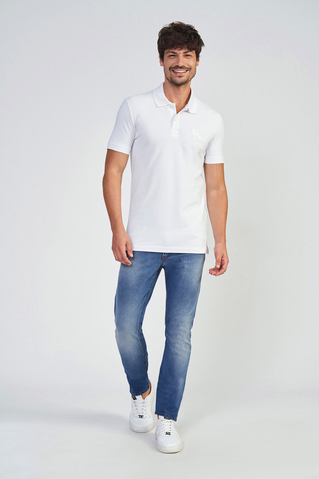 Polo Wolf Max Masculina Acostamento Branco