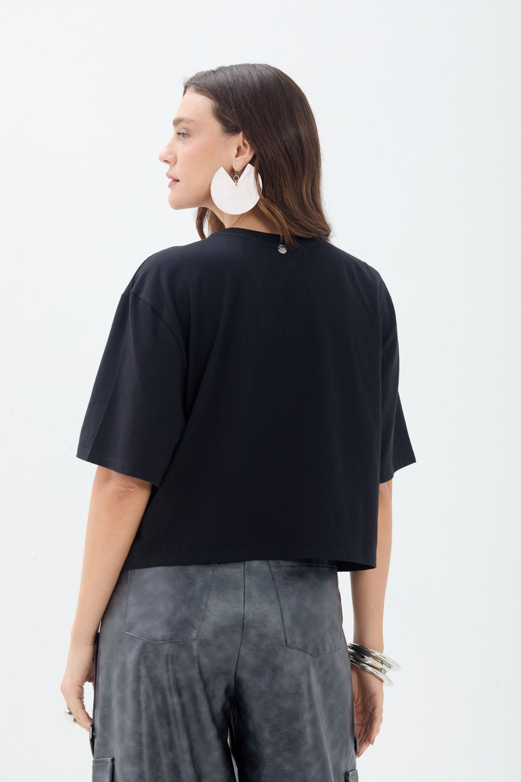 T-Shirt Bordada Wild Spirit ACT Feminina Preto