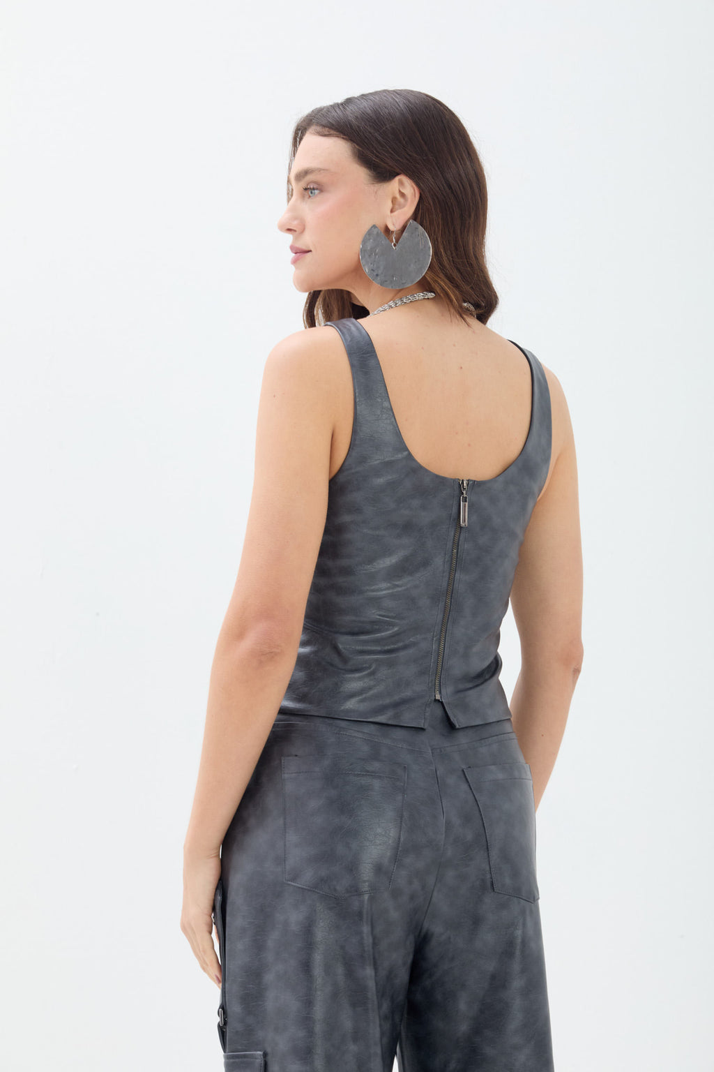 Blusa PU Com Zíper Costas ACT Feminina Chumbo