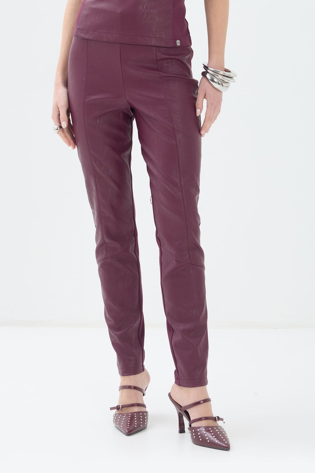 Calça PU com Nervura ACT Feminina Deep Ruby