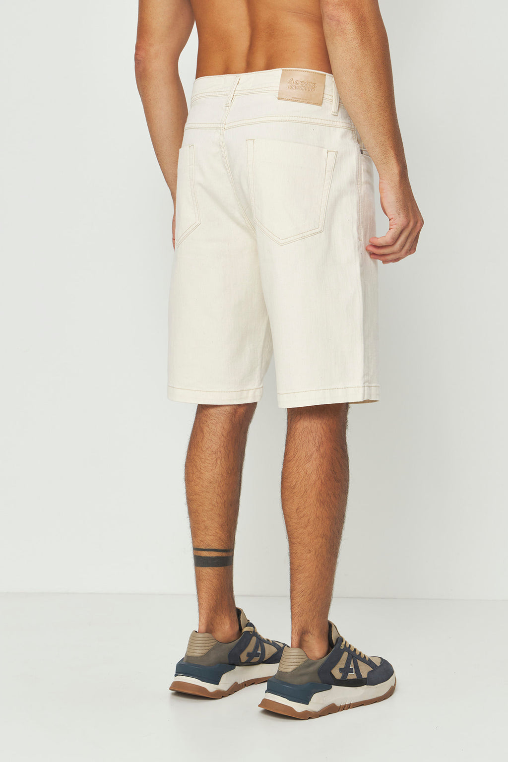 Bermuda Clássica Sarja Masculina Acostamento Off White