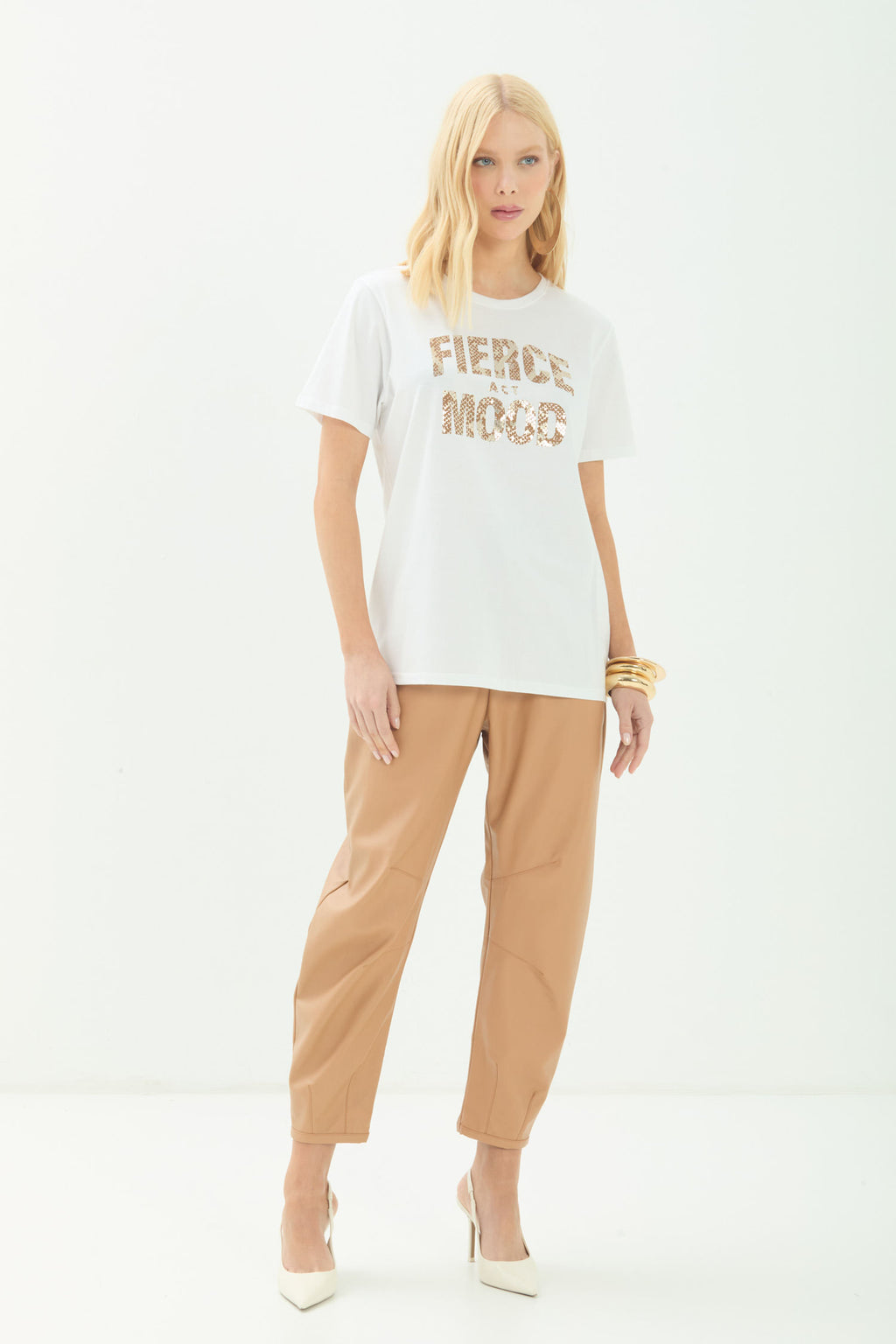 T-Shirt Casual Mood ACT Feminina Off White