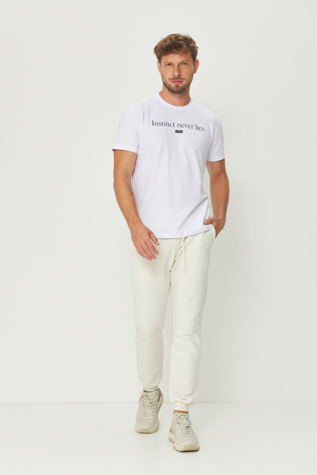 Camiseta Manga Curta Masculina Acostamento Branco
