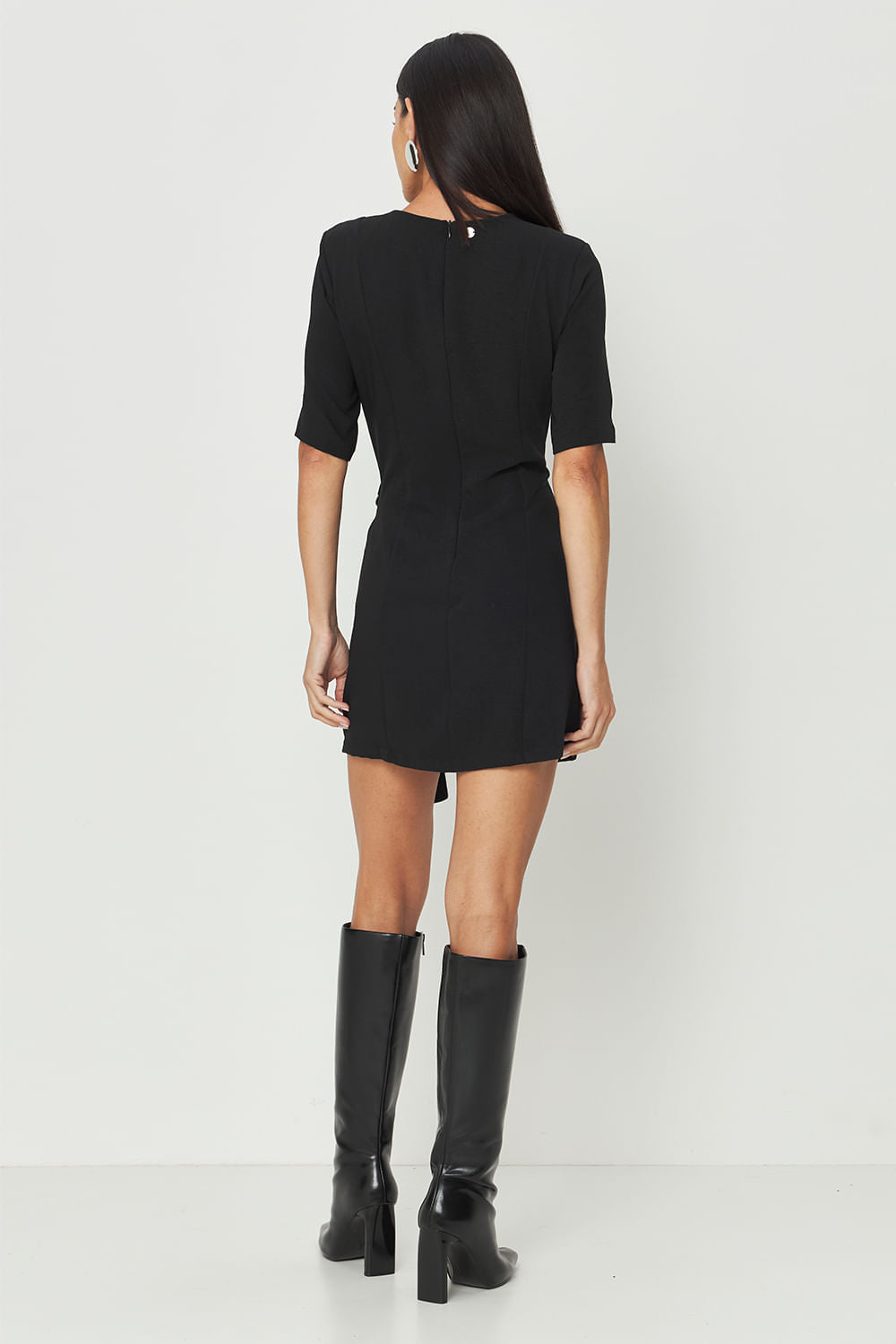 Vestido Curto Com Argola Lateral ACT Feminino Preto