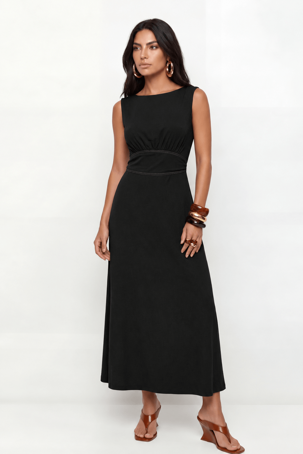 Vestido Midi Cava V ACT Feminino Preto