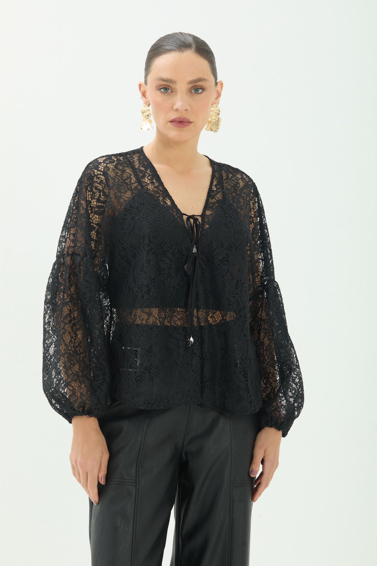 Blusa Em Renda Manga Longa ACT Feminina Preto