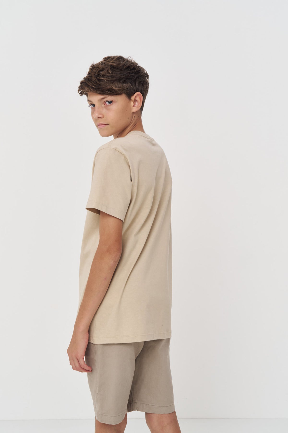 Camiseta Moderna Menino Acostamento Next Goanna