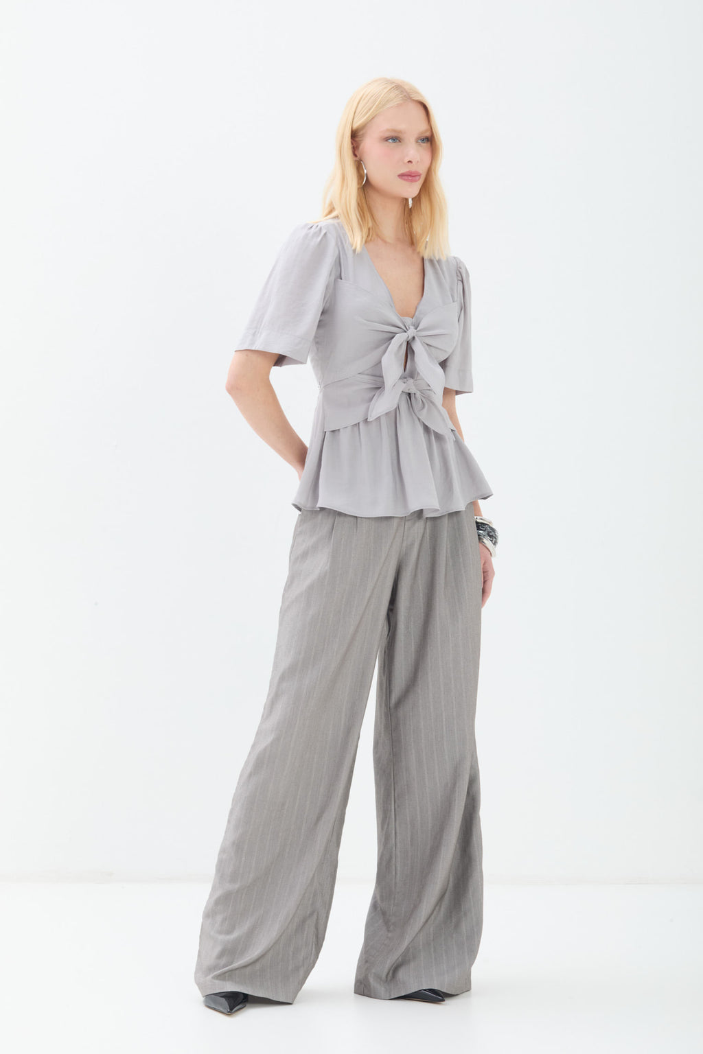 Blusa Com Amarração Frontal ACT Feminina Light Silver