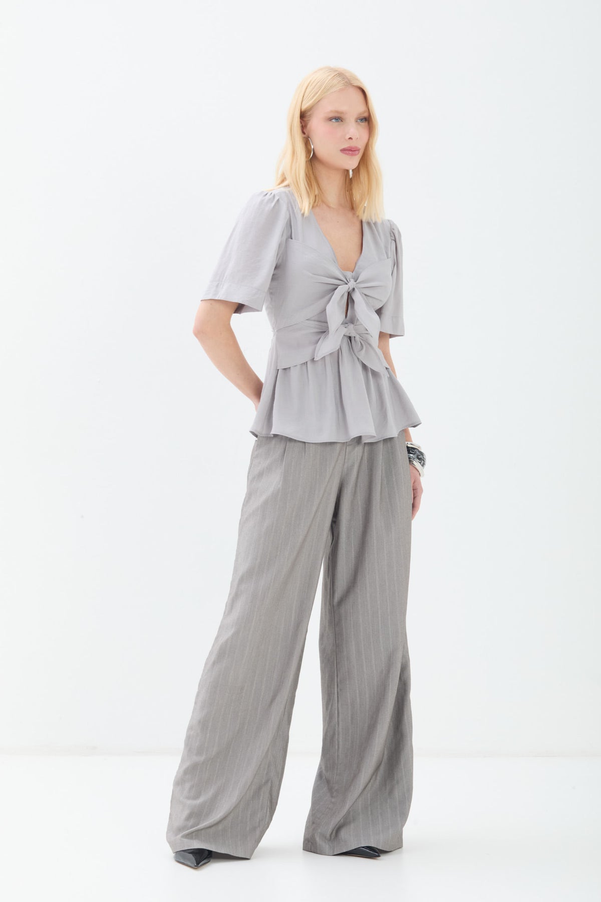 Blusa Com Amarração Frontal ACT Feminina Light Silver
