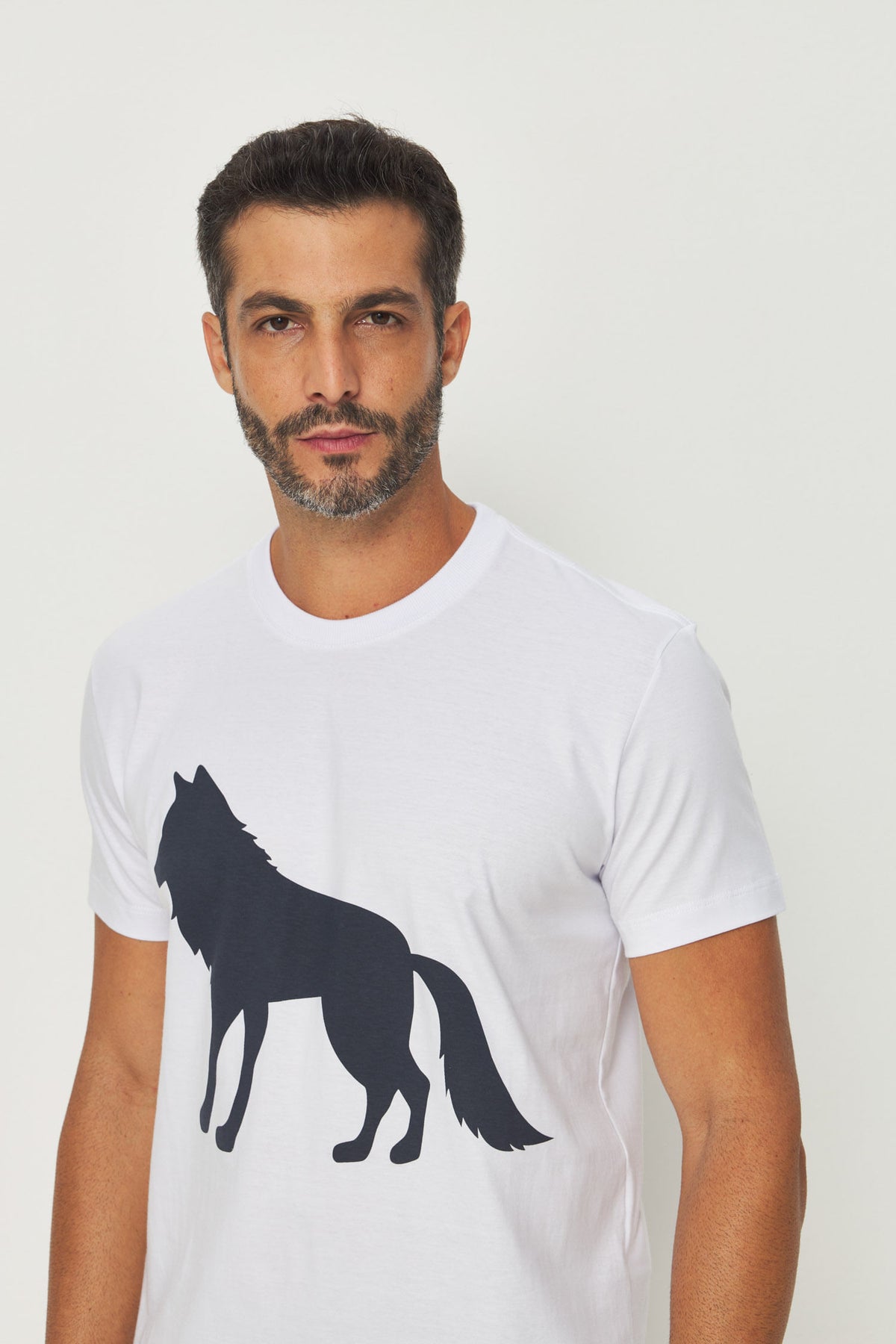 Camiseta Estampa Lobo Frontal Masculino Acostamento Branco C/ Estp Marinho