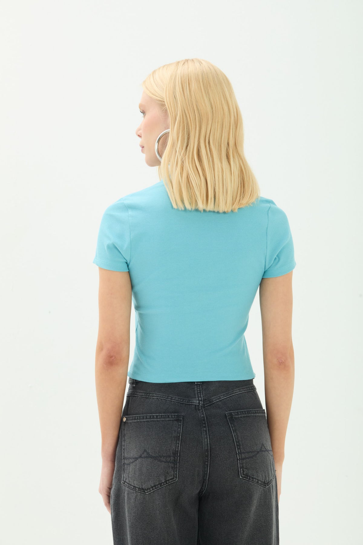 T-Shirt Canelada Básica ACT Feminino Misty Blue