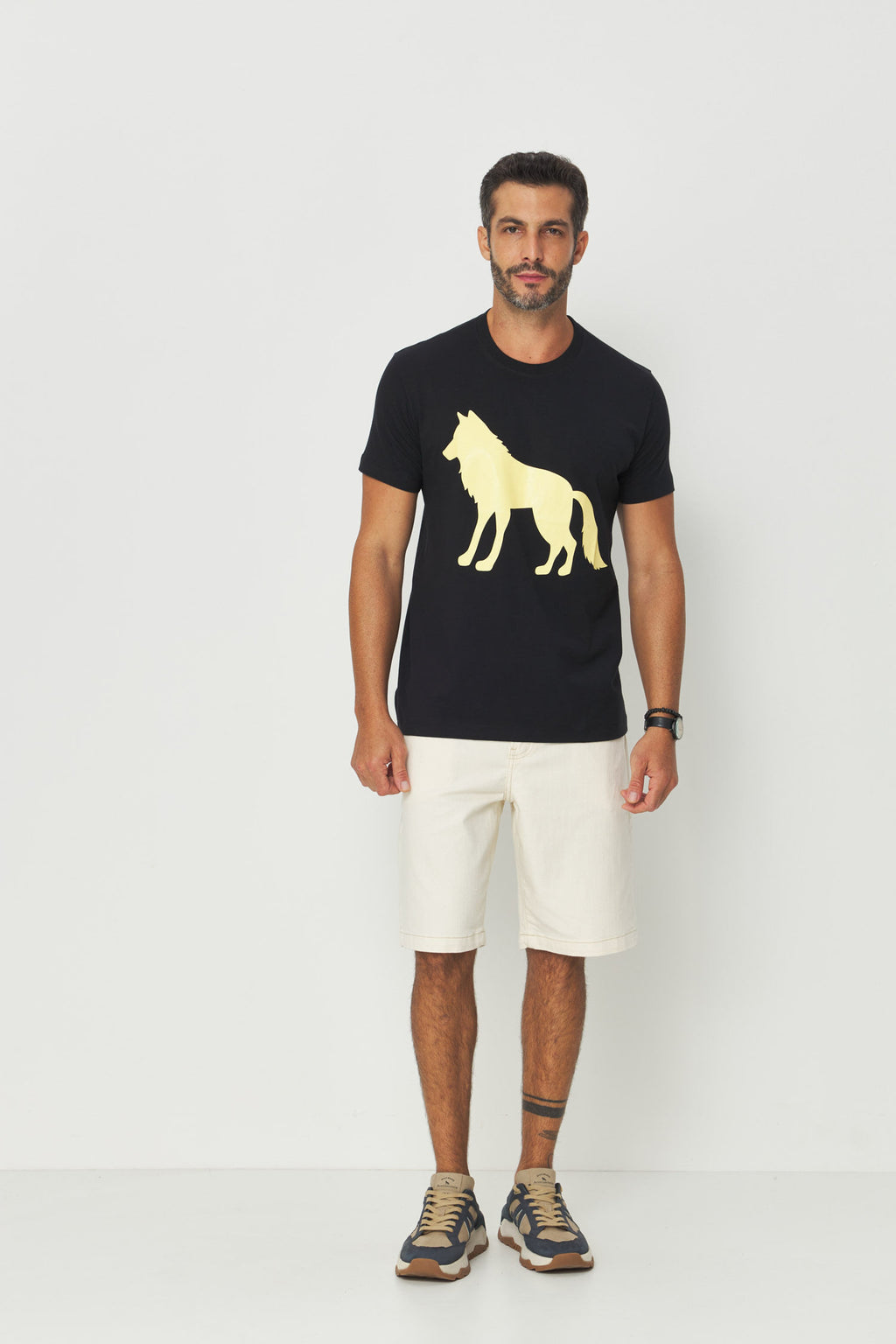 Camiseta Estampa Lobo Frontal Masculino Acostamento Preto C/ Estp Amarelo Sunlight