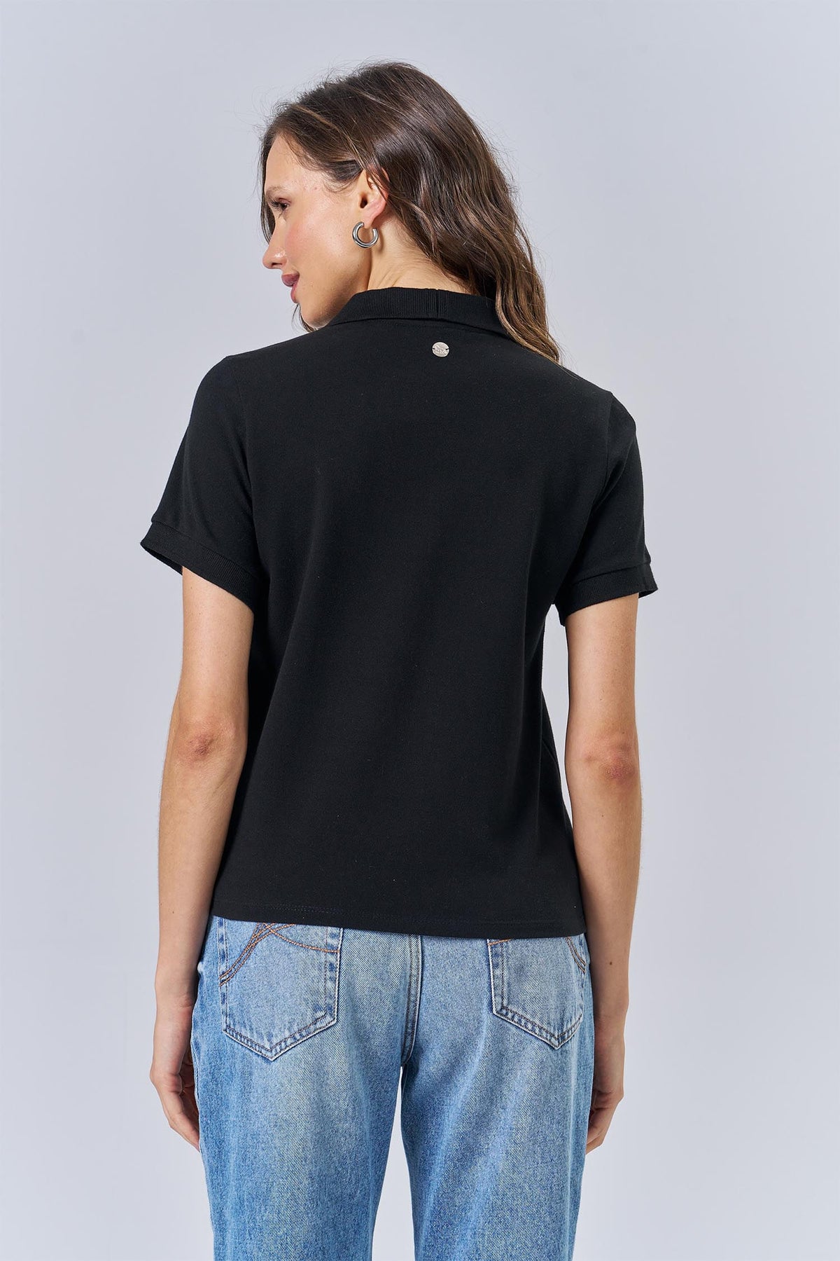 Polo Essential Feminina Acostamento Preto