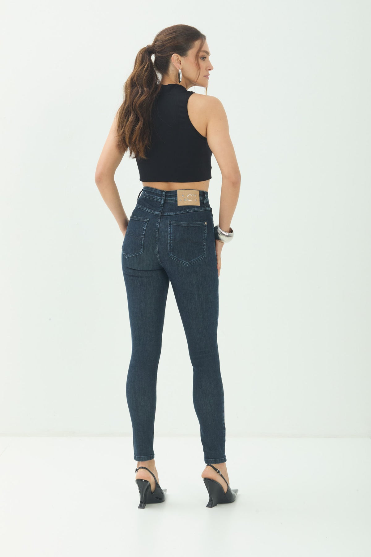 Calça Jeans Skinny Cintura Alta ACT Feminina Jeans Escuro