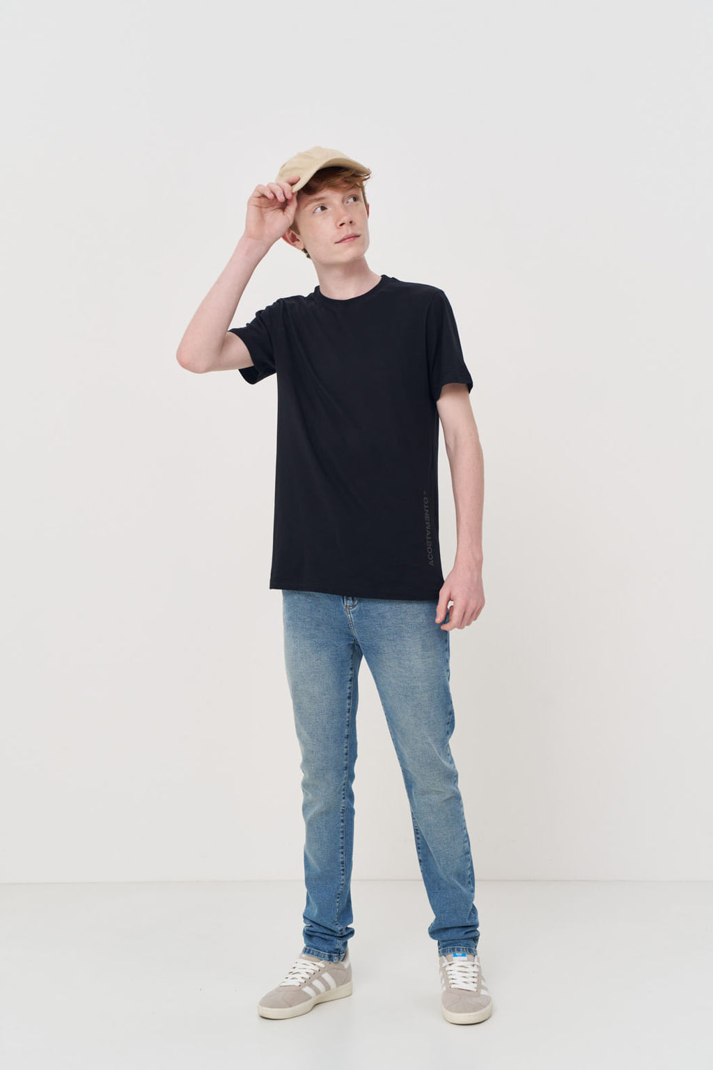 Camiseta Estampa Lateral Menino Acostamento Next Preto
