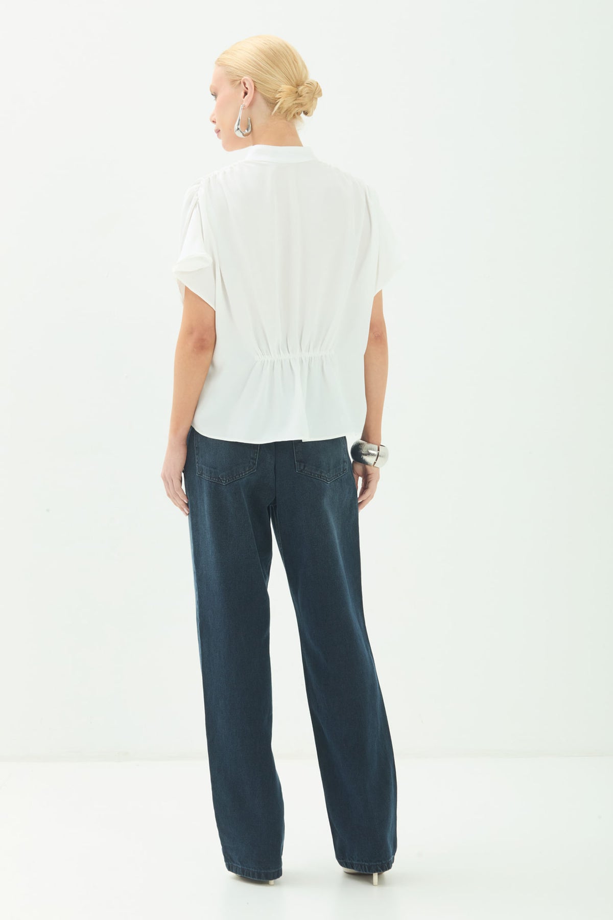 Blusa Com Elástico Na Cintura Act Feminino Off White