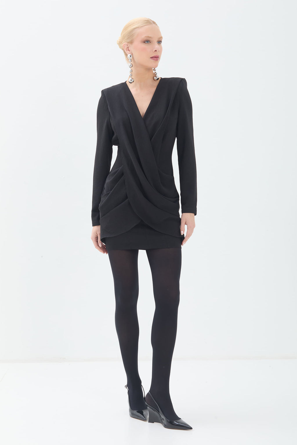 Vestido Curto Transpassado Manga Longa ACT Feminino Preto