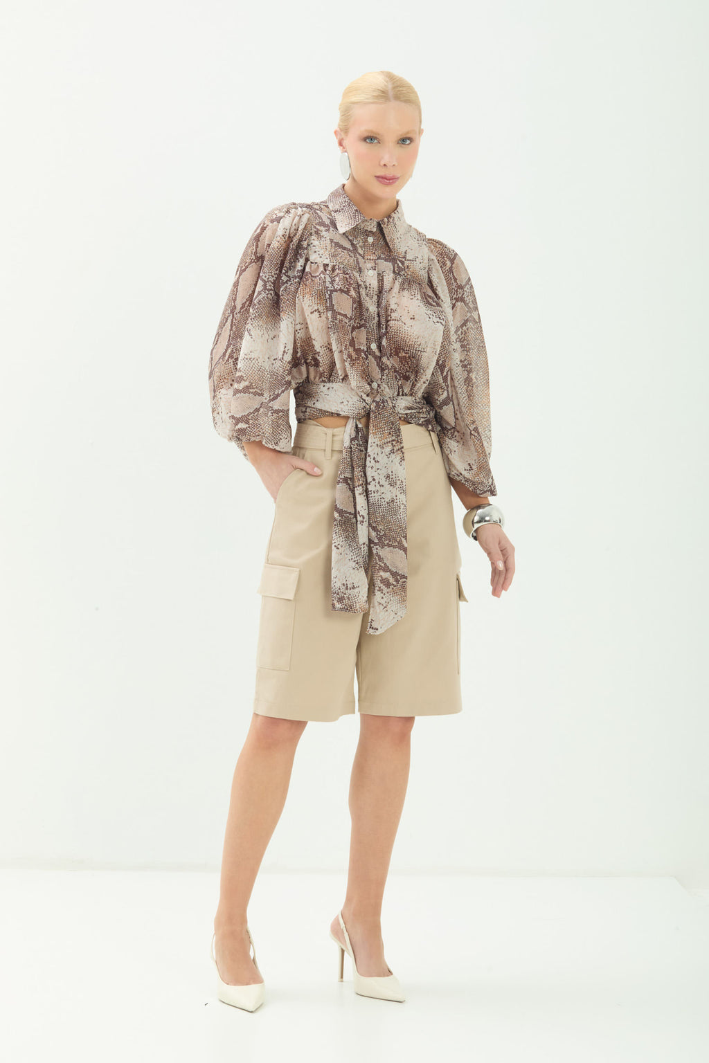 Camisa Manga Longa Com Amarração  ACT Feminina Snake Skin