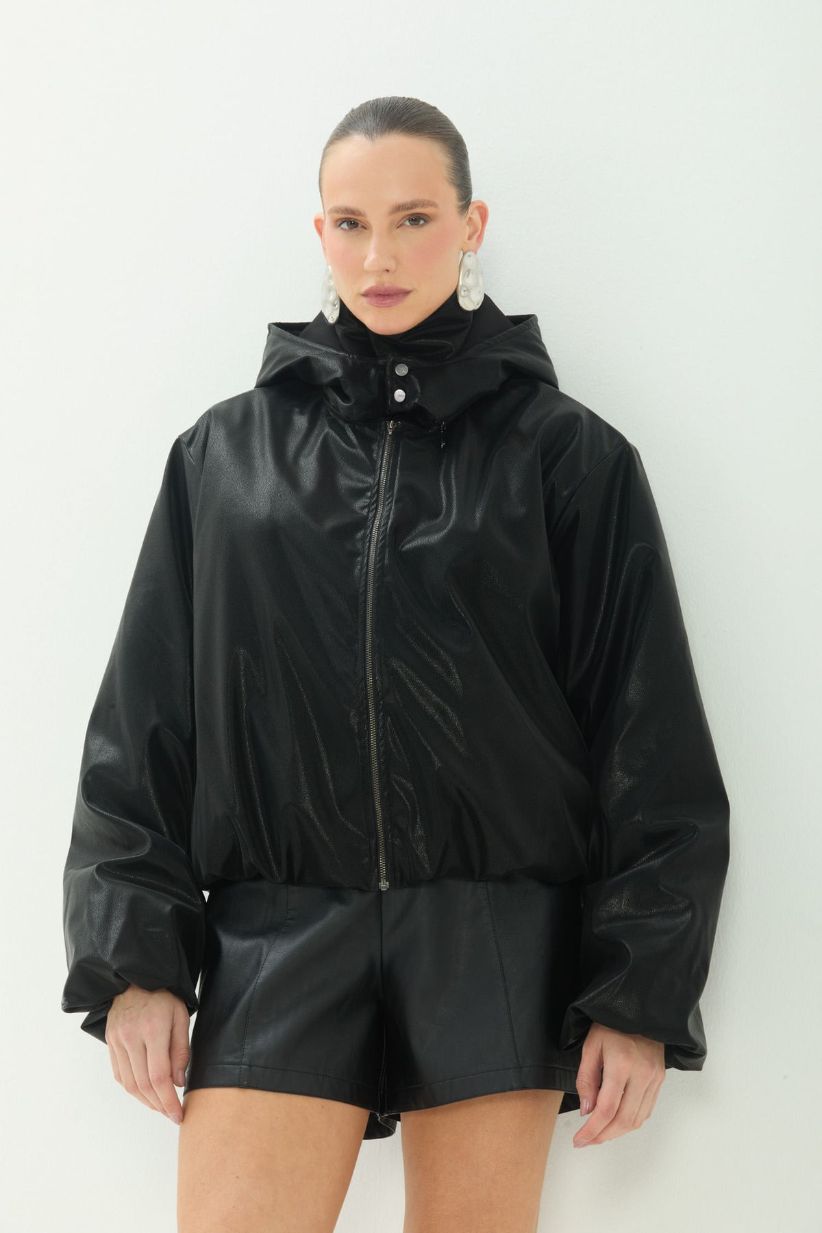 Jaqueta Com Capuz ACT Feminina Preto