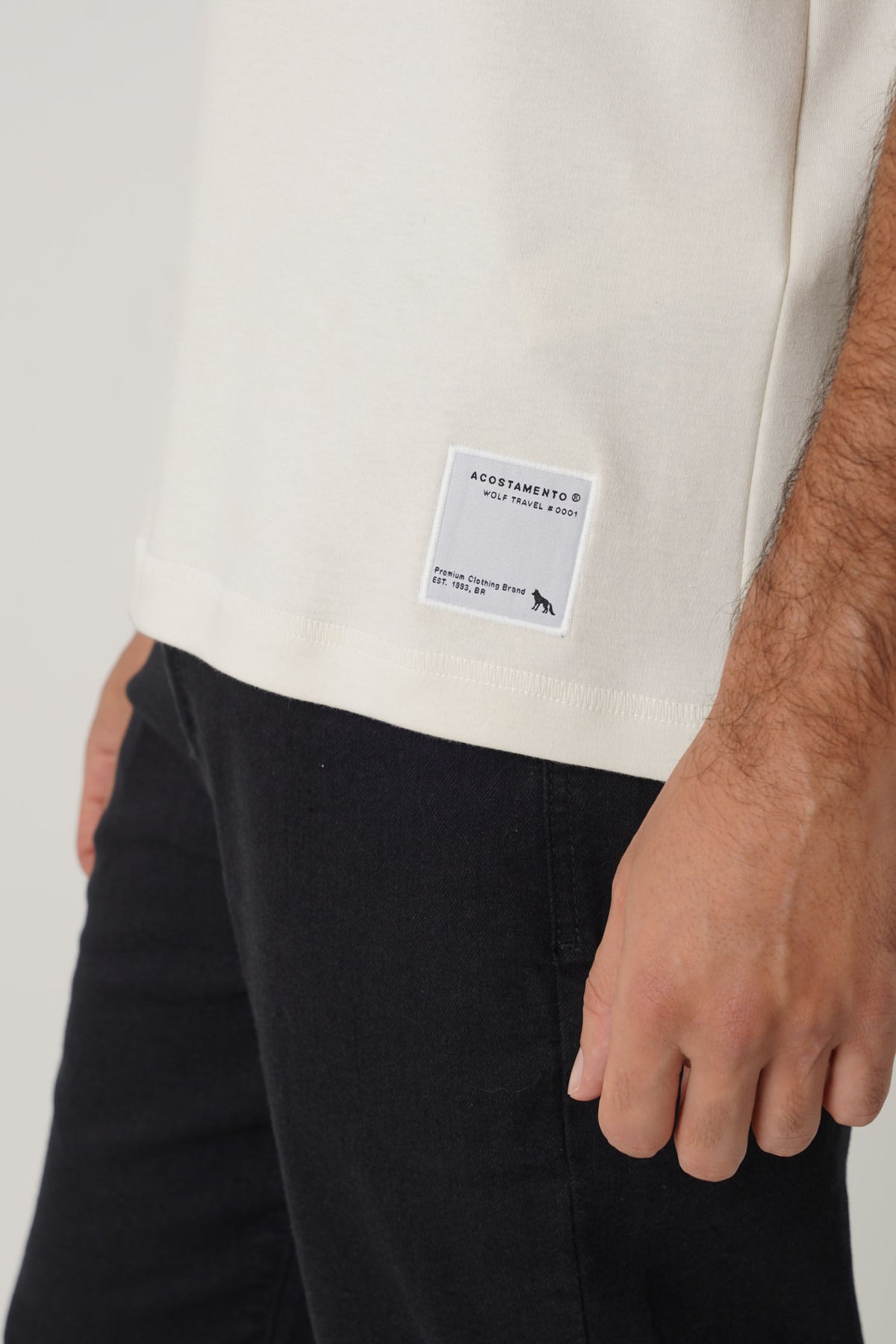 Camiseta Casual Basic Masculina Acostamento Off White