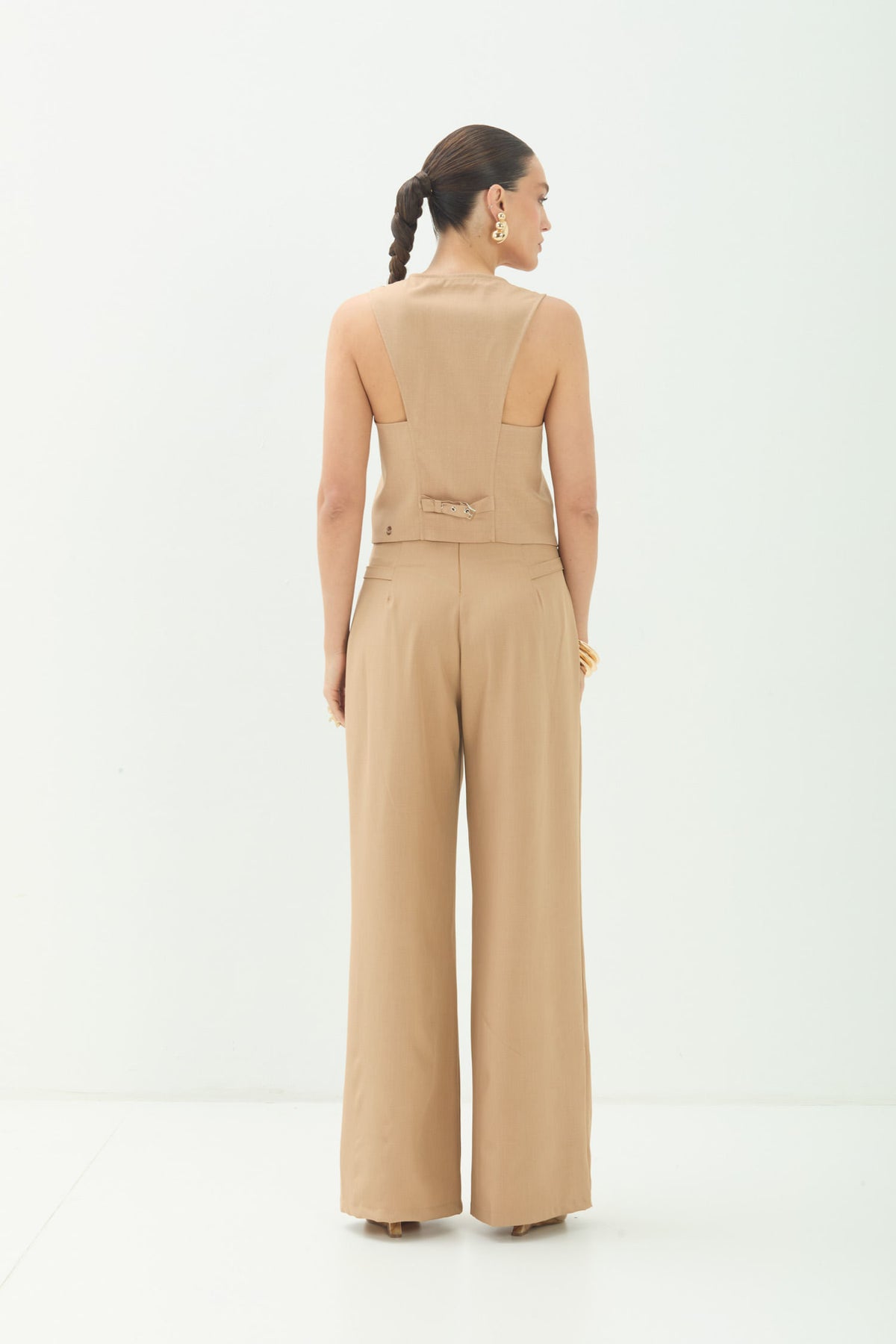 Colete Alfaiataria Com Decote V ACT Feminino Sand