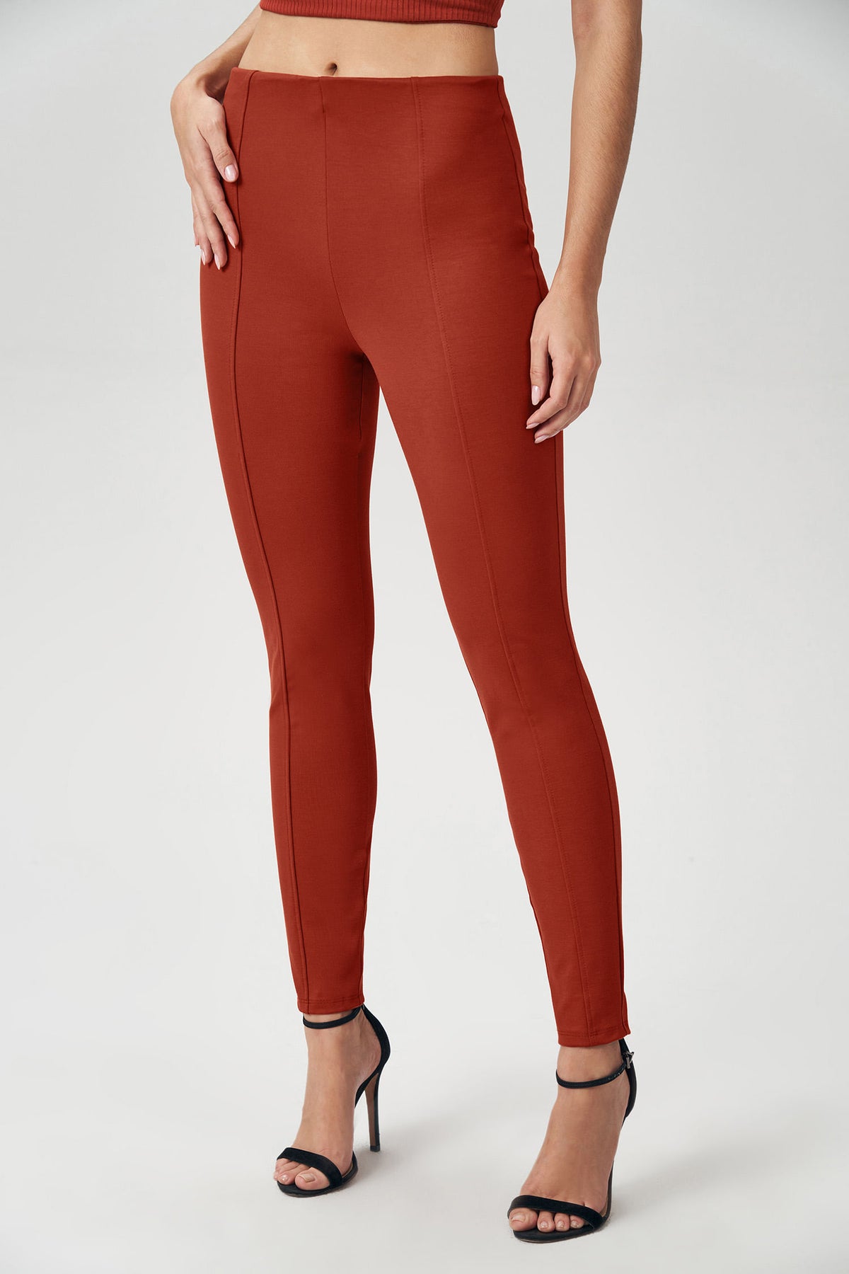 Calça Fashion Com Nervura Feminina Acostamento Cassis