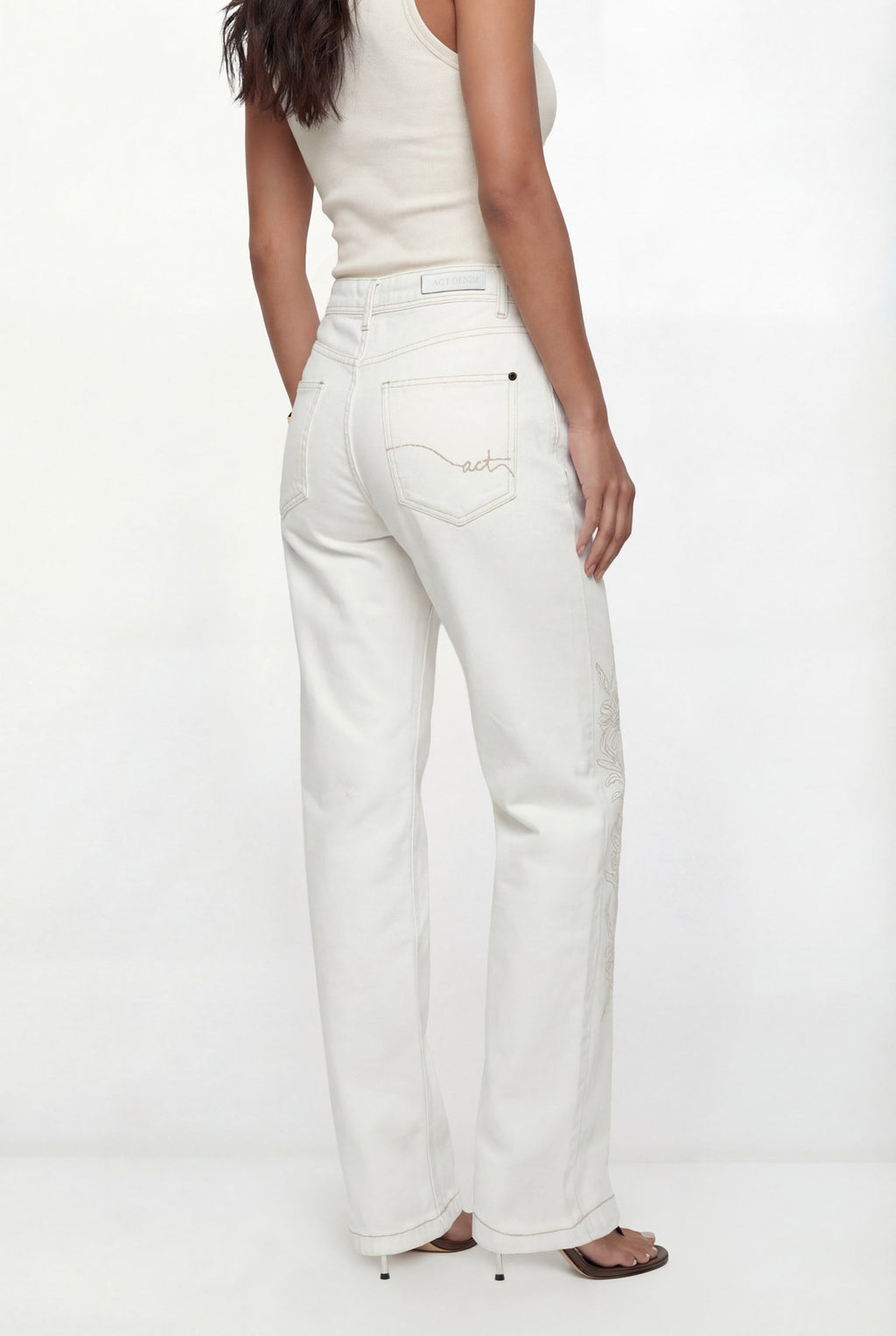 Calça Jeans Straight Pala Cintura Alta ACT Feminina Off White